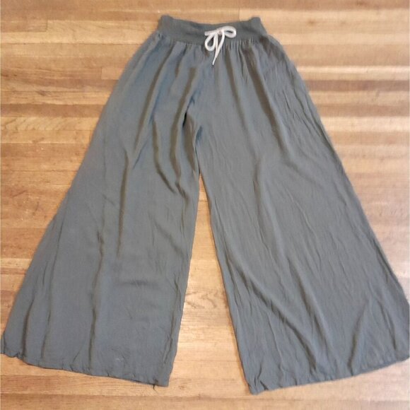 Unknown Pants - Made in Italy Womens Size Small Wide Leg Viscose Boho Hippie Flowy Relax Pants